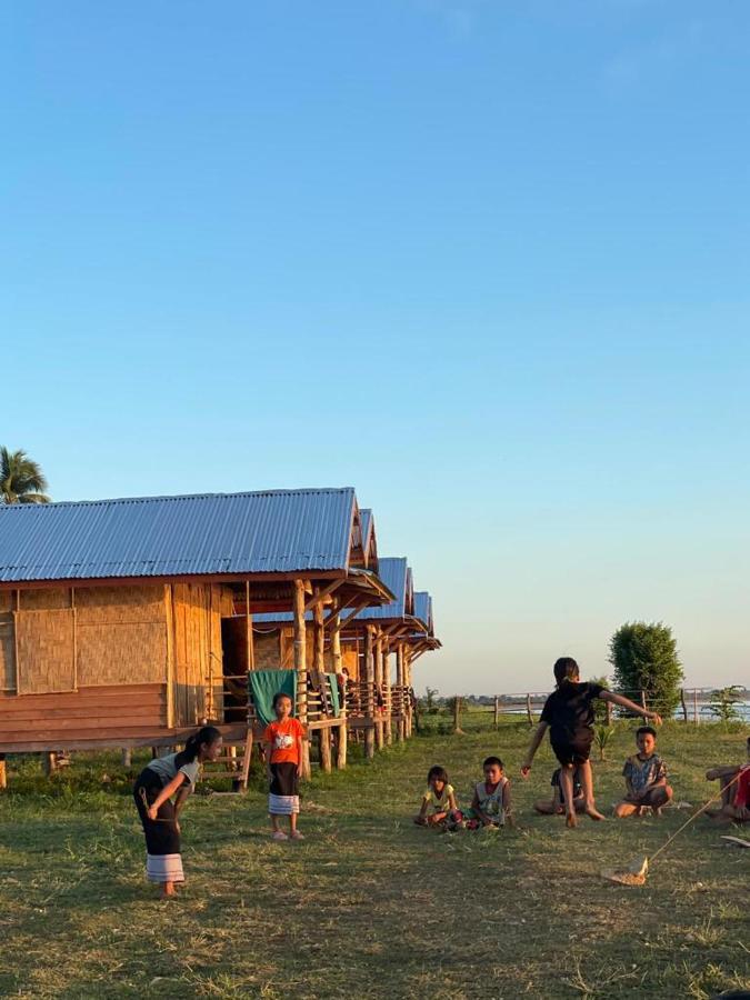 Vera Sunset Homestay Local Experience With Lao Family Muang Không Dış mekan fotoğraf